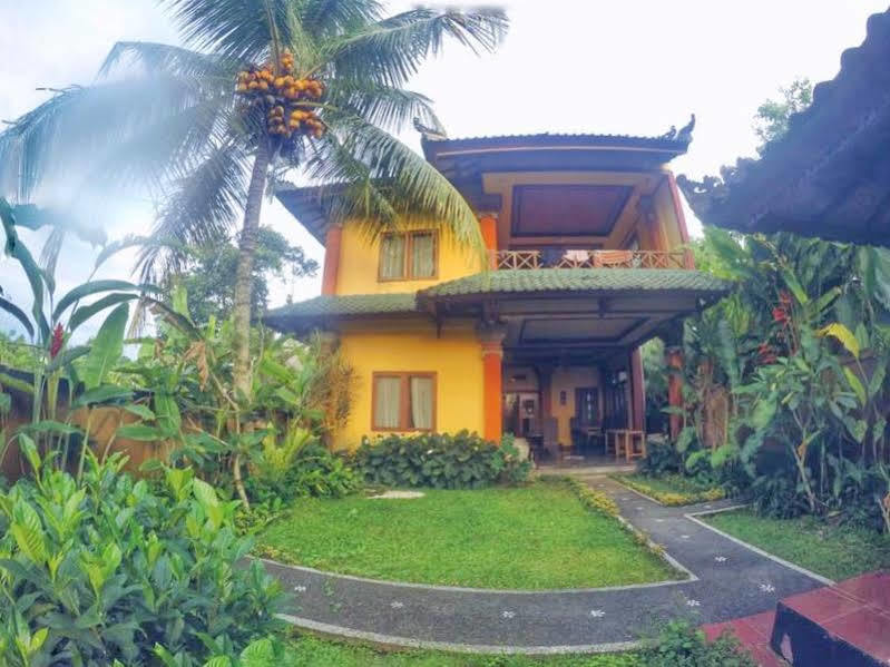 Kudos Guesthouse Ubud Exterior photo